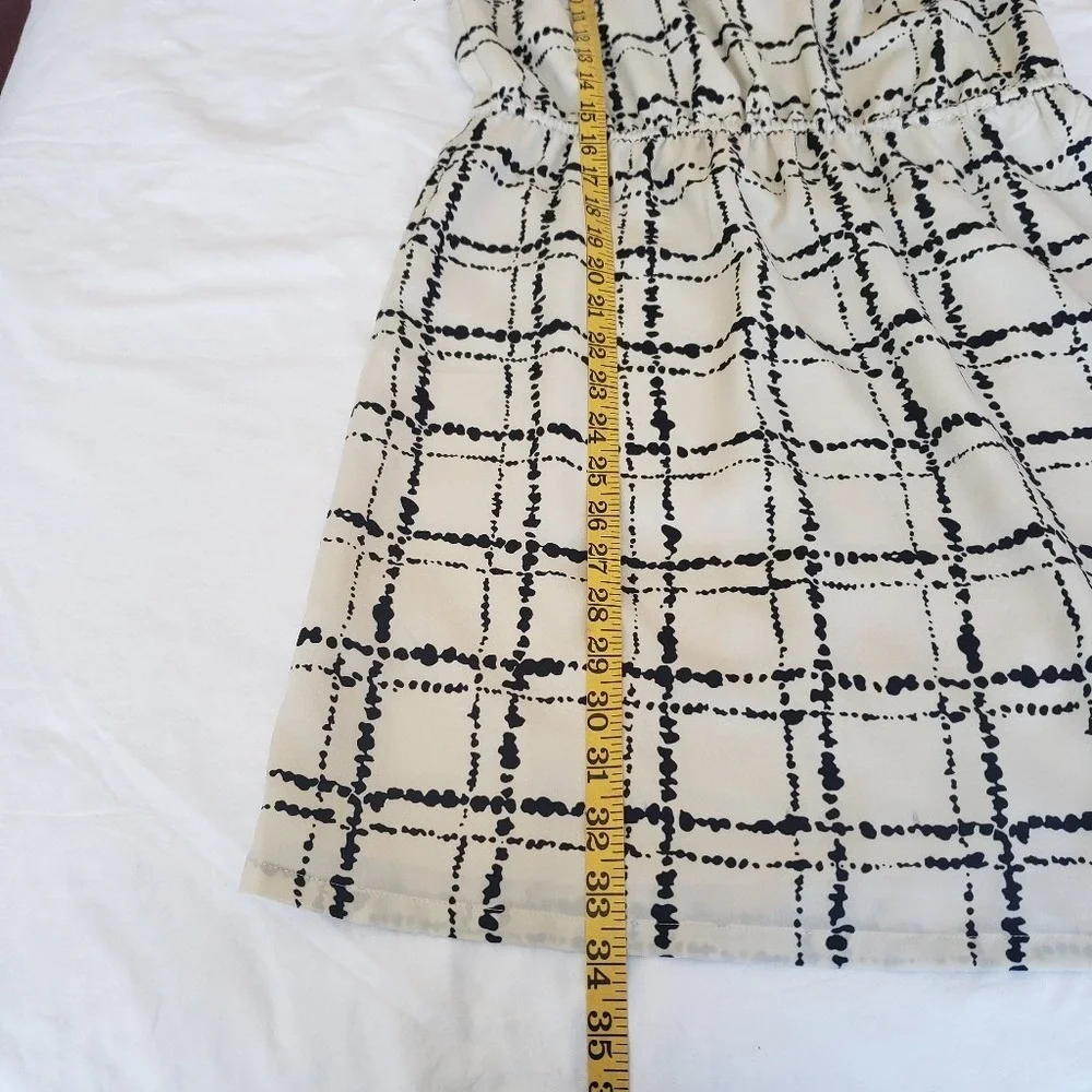 Loft Sleeveless Dress Cream & Black‎ Plaid Print Ruffle Neck Summer Casual